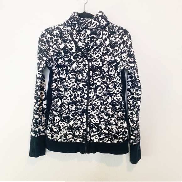 lululemon athletica Jackets & Blazers - Lululemon High Neck Jacket Black & White